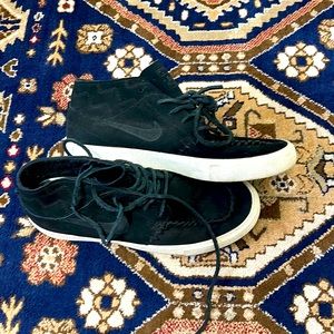 Nike SB Suede Sneakers